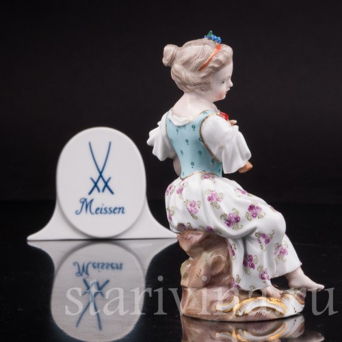 Фарфоровая статуэтка Девочка с волынкой, Девичий оркестр, Meissen, Германия, 19 в.
