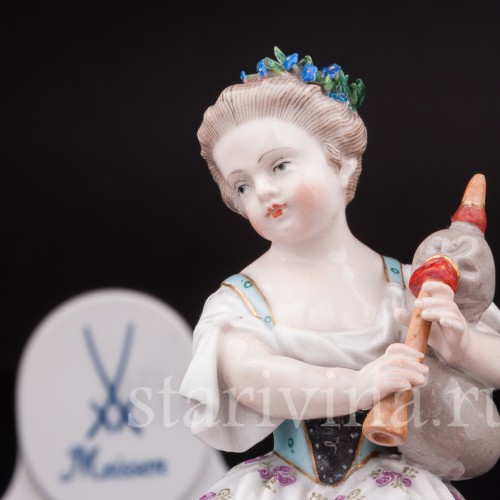 Фарфоровая статуэтка Девочка с волынкой, Девичий оркестр, Meissen, Германия, 19 в.