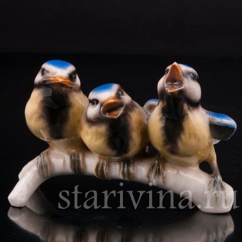 Фарфоровая статуэтка птиц Веселая компания, синицы лазоревки, Goebel, Германия, 1967 год.