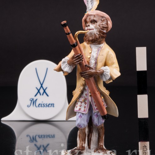 Фигурка из фарфора Обезьяна с фаготом, Meissen, Германия, сер. 19 - нач. 20 вв.