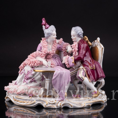 Фарфоровая статуэтка За бокалом вина, пара, кружевная, Volkstedt, Германия, вт.пол. 20 в.