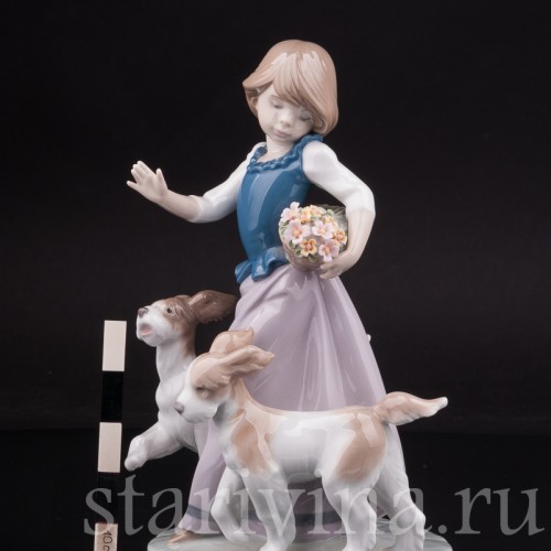 Фарфоровая фигурка Девушка с двумя собаками, Lladro, Испания, 1990 г.