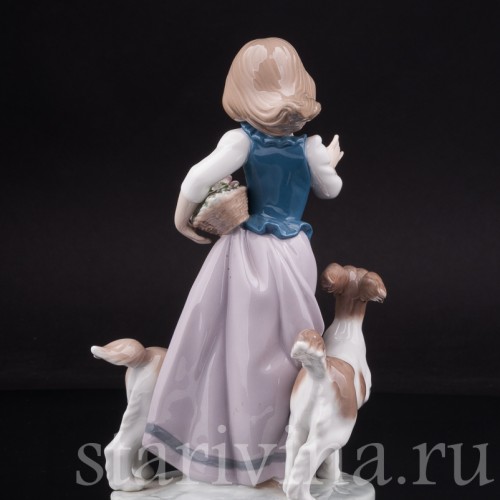 Фарфоровая фигурка Девушка с двумя собаками, Lladro, Испания, 1990 г.