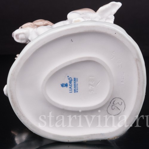 Фарфоровая фигурка Девушка с двумя собаками, Lladro, Испания, 1990 г.