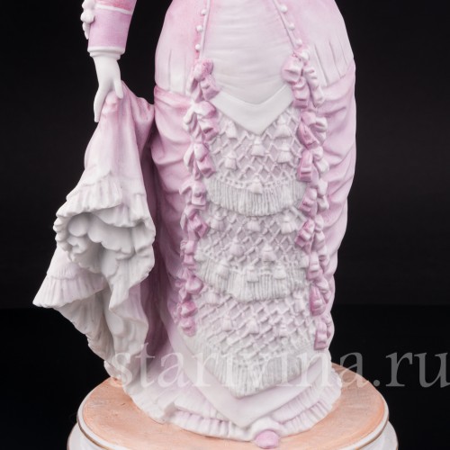 Фарфоровая статуэтка девушки Дама в шляпке с перьями, Richard Eckert & Co, Германия, 1894-1908 гг.