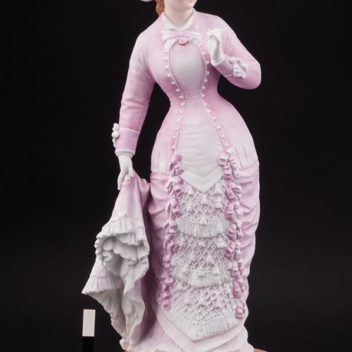 Фарфоровая статуэтка девушки Дама в шляпке с перьями, Richard Eckert & Co, Германия, 1894-1908 гг.