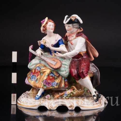 Статуэтка из фарфора Пара с лютней, Rudolf Kammer, Германия, 1945-1972 гг.