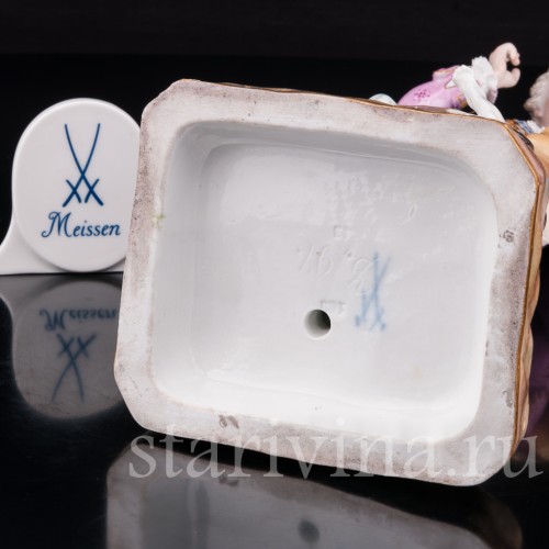 Фарфоровая статуэтка Кавалер с собачкой, Meissen, Германия, 19 век.