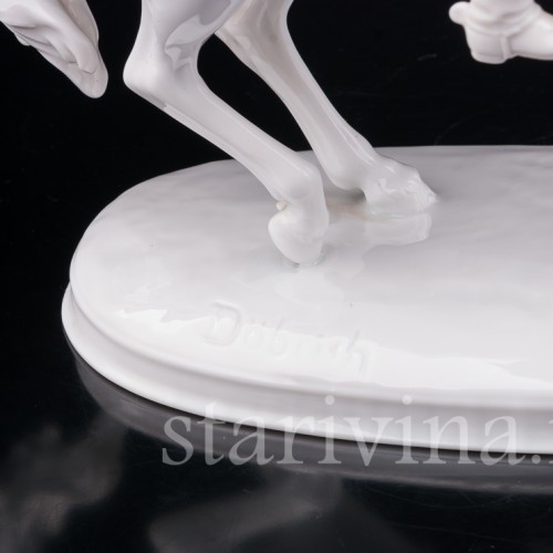 Фарфоровая статуэтка всадника Пируэт, испанская школа верховой езды Augarten, Австрия, сер. 20 века.