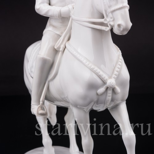 Фарфоровая статуэтка всадника Пируэт, испанская школа верховой езды Augarten, Австрия, сер. 20 века.