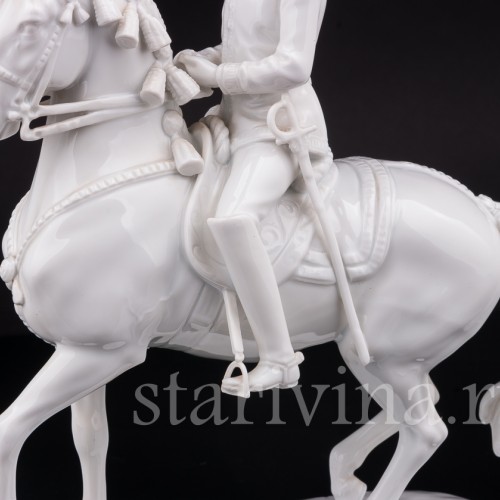 Фарфоровая статуэтка всадника Пируэт, испанская школа верховой езды Augarten, Австрия, сер. 20 века.