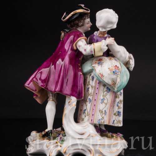 Фарфоровая статуэтка Пылкий поклонник, пара, Volkstedt, Германия, до 1935 г.