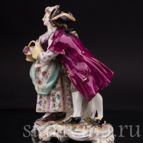 Фарфоровая статуэтка Пылкий поклонник, пара, Volkstedt, Германия, до 1935 г.