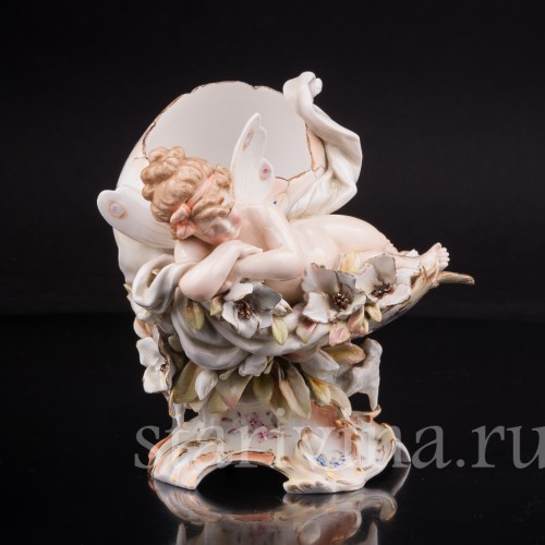 Фарфоровая статуэтка Спящая фея Volkstedt, Германия, кон. 19 в.