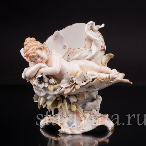 Фарфоровая статуэтка Спящая фея Volkstedt, Германия, кон. 19 в.