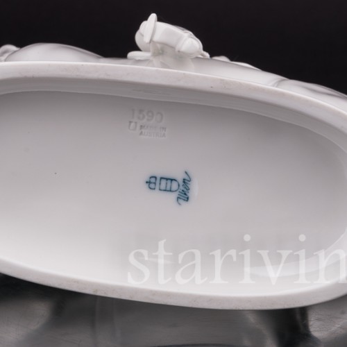 Фарфоровая статуэтка всадника Пиаффе, испанская школа верховой езды, Augarten, Австрия, сер. 20 в.