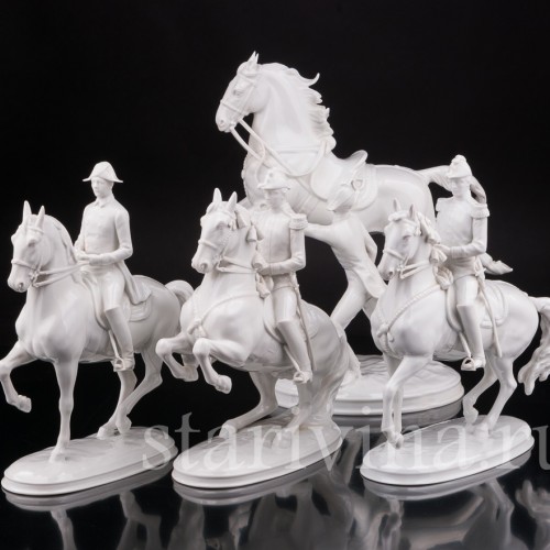 Фарфоровая статуэтка Левада с наездником, испанская школа верховой езды Augarten, Австрия, сер.20 в.