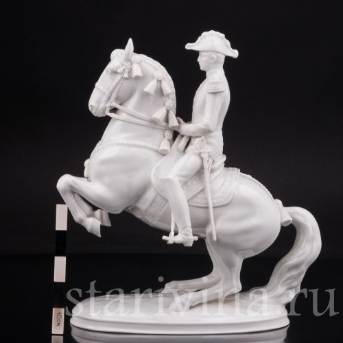 Фарфоровая статуэтка Левада с наездником, испанская школа верховой езды Augarten, Австрия, сер.20 в.