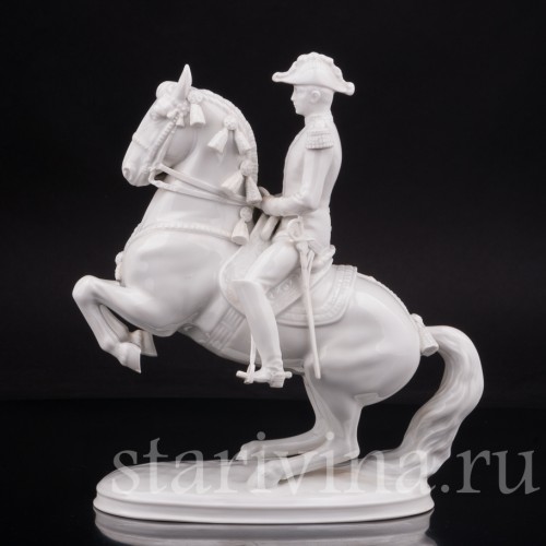 Фарфоровая статуэтка Левада с наездником, испанская школа верховой езды Augarten, Австрия, сер.20 в.