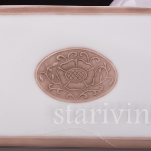 Фигурка из фарфора Малыш с мишкой Lladro, Испания, 2000 г.