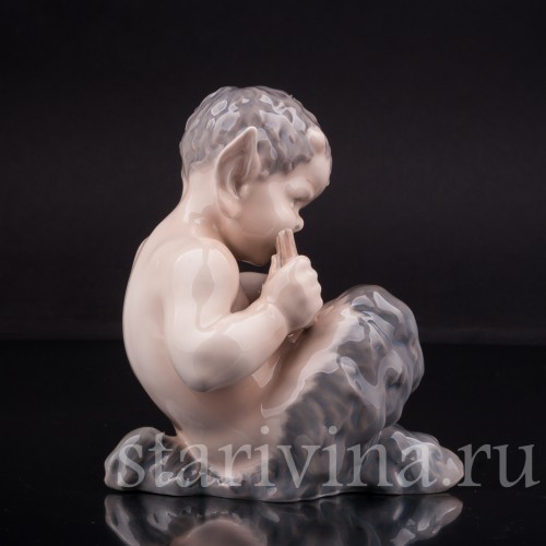 Фигурка из фарфора Фавн играющий на флейте Royal Copenhagen, Дания, 1980 гг.