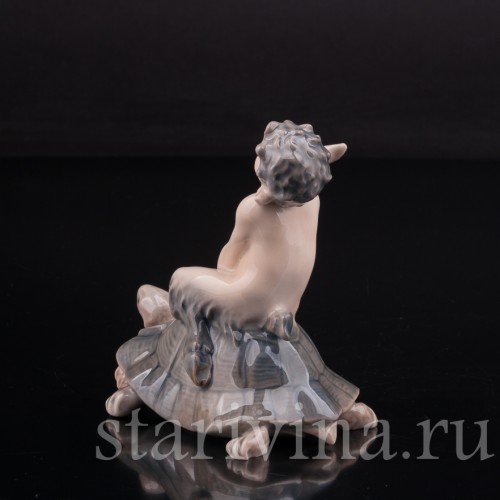 Фарфоровая статуэтка Фавн на черепахе, Royal Copenhagen, Дания, 1962 год.