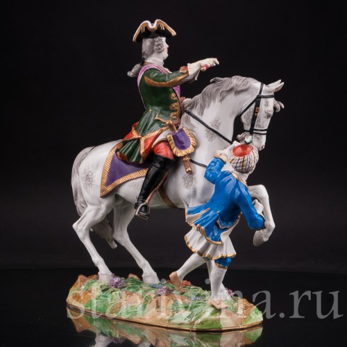 Фарфоровая статуэтка Императрица Елизавета Петровна на коне с арапчонком, Германия, кон. 19 - нач. 20 в.