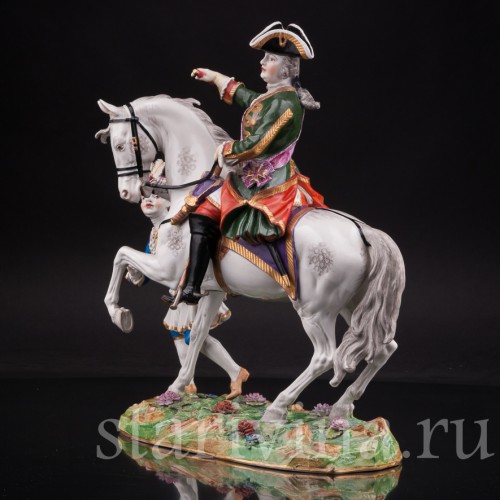 Фарфоровая статуэтка Императрица Елизавета Петровна на коне с арапчонком, Германия, кон. 19 - нач. 20 в.