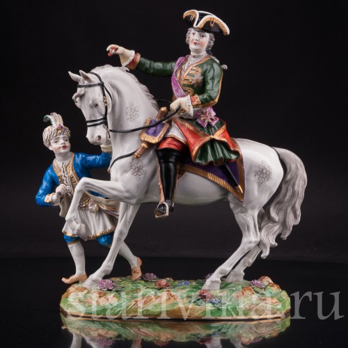 Фарфоровая статуэтка Императрица Елизавета Петровна на коне с арапчонком, Германия, кон. 19 - нач. 20 в.