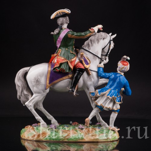 Фарфоровая статуэтка Императрица Елизавета Петровна на коне с арапчонком, Германия, кон. 19 - нач. 20 в.
