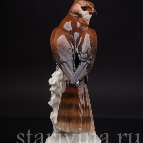 Статуэтка птицы из фарфора Ястреб-перепелятник, Hutschenreuther, Германия, 1970 гг.