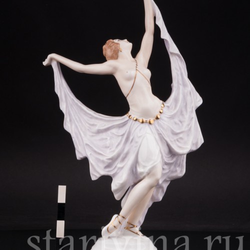 Статуэтка девушки из фарфора Танец, Hutschenreuther, Германия, 1929-39 гг.