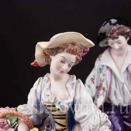 Парные фарфоровые статуэтки Пара с овечкой и собачкой, Sitzendorf, Германия, Сер. - вт пол. 20 века.