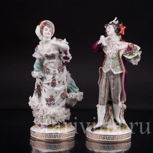 Парные фарфоровые статуэтки Галантная пара, кружевная, Германия, кон. 19 века.
