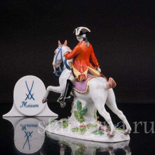Фигурка из фарфора Кавалер на лошади Meissen, Германия, 1970 г.