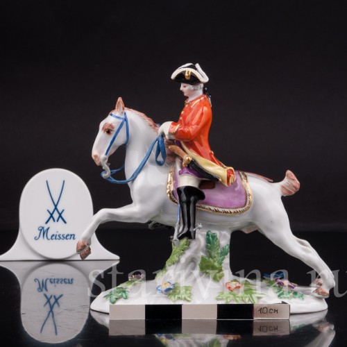 Фигурка из фарфора Кавалер на лошади Meissen, Германия, 1970 г.
