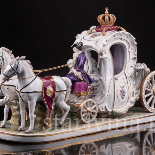 Композиция из фарфора Карета, кружевная, Volkstedt, Германия, вт. пол. 20 в.