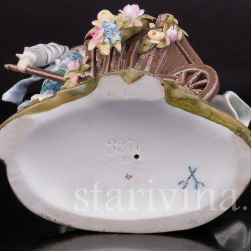 Фарфоровая статуэтка Страна цветов, пара Volkstedt, Германия, кон. 19 в.