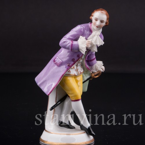 Фигурка из фарфора Кавалер со шпагой, кружевная миниатюра, Muller & Co, Германия, нач. 20 века.