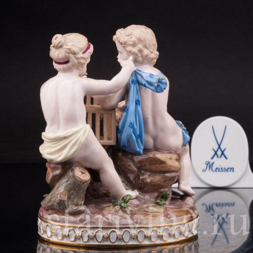 Фарфоровая статуэтка Путти с петухом Meissen, Германия, 19 век.