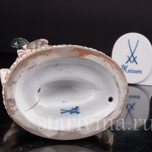 Фарфоровая статуэтка Путти с петухом Meissen, Германия, 19 век.