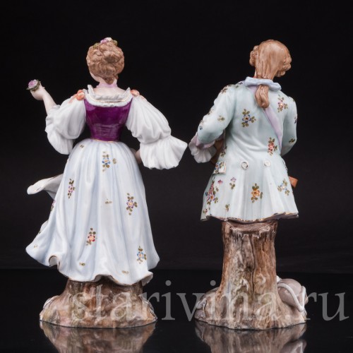 Парные фарфоровые статуэтки Пара с колесной лирой, Volkstedt, Германия, кон. 19 в.