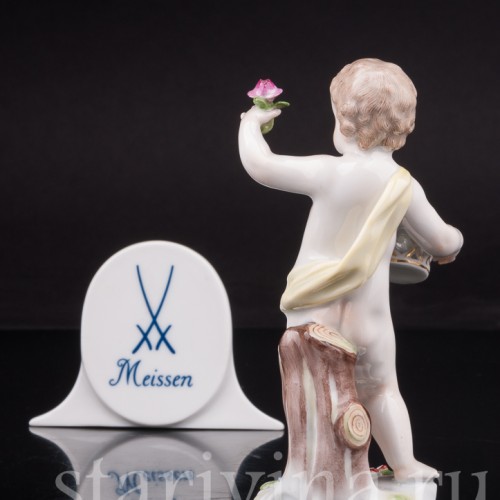 Фигурка путти из фарфора Аллегория Весны Meissen, Германия, кон. 19 - нач. 20 вв.