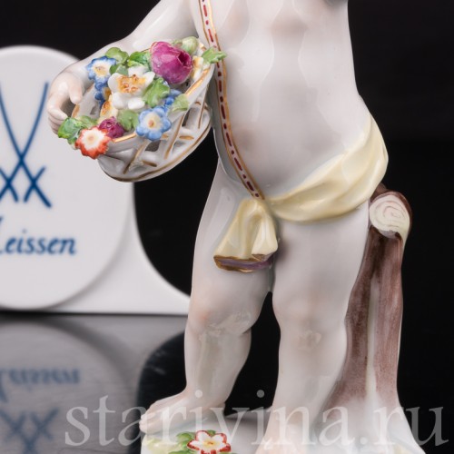 Фигурка путти из фарфора Аллегория Весны Meissen, Германия, кон. 19 - нач. 20 вв.