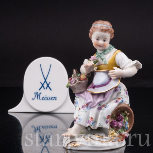 Фарфоровая статуэтка Девочка с корзинами цветов, Meissen, Германия, сер. 19 - нач. 20 вв.
