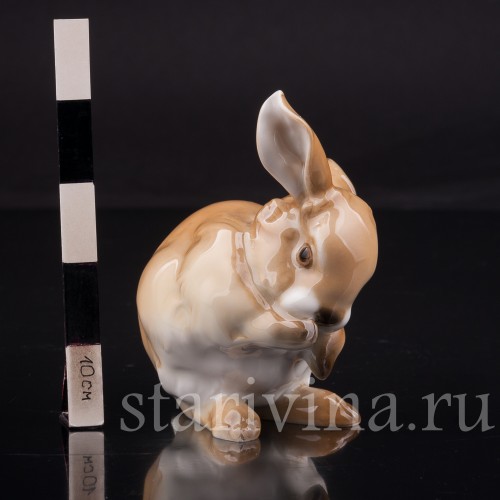 Фарфоровая фигурка Умывающийся кролик, Hutschenreuther, Германия, 1980 гг.