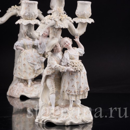 Фарфоровые Два канделябра с танцающими парами, Volkstedt, Германия, кон. 19 в.