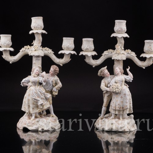 Фарфоровые Два канделябра с танцающими парами, Volkstedt, Германия, кон. 19 в.