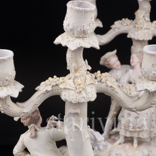 Фарфоровые Два канделябра с танцающими парами, Volkstedt, Германия, кон. 19 в.