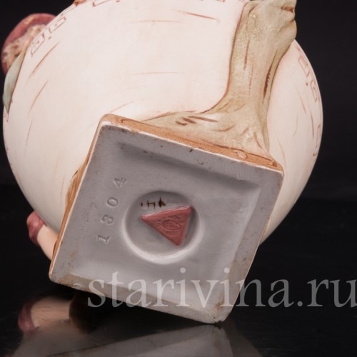 Фарфоровая композиция Мальчик с оливкой, Royal Dux, Чехия, 1900-18 гг.